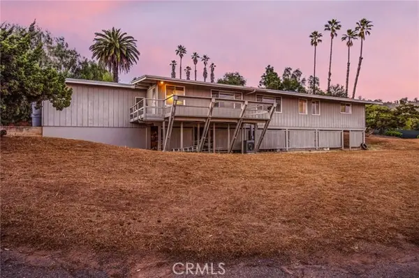 2130 E El Norte, Escondido, CA 92027