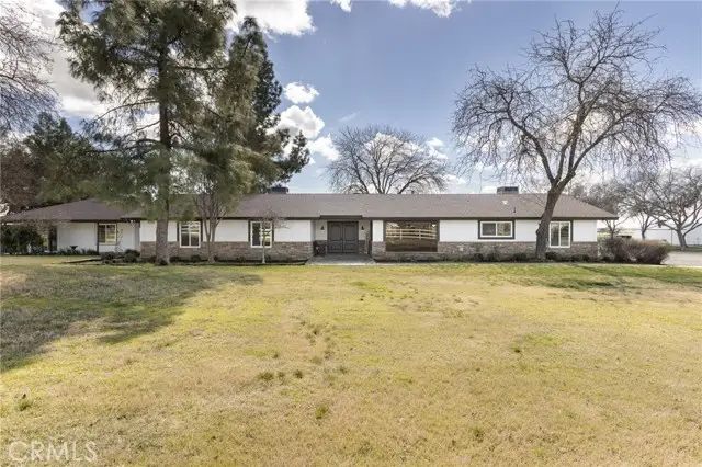 13545 E Bullard Avenue, Clovis, CA 93619 - Image #1