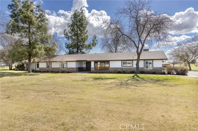 13545 E Bullard Avenue, Clovis, CA 93619 - Image #2