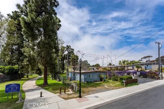 701 Valley Avenue, Solana Beach, CA 92075 - Image #2