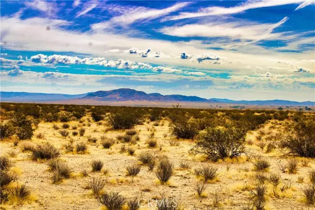 777 Valley Wells Road, Hinkley, CA 92347 - Image #1