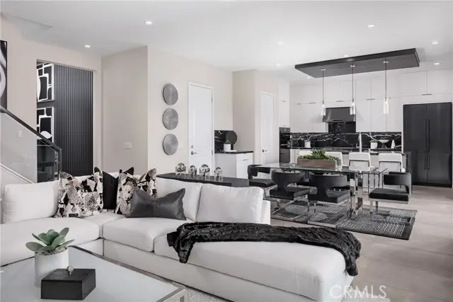 22058 Manarola, Walnut, CA 91789 - Image #2