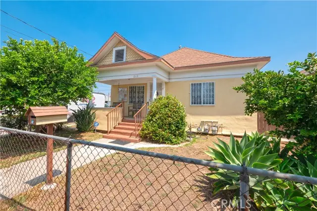 1203 E 33rd Street, Los Angeles, CA 90011 - Image #1