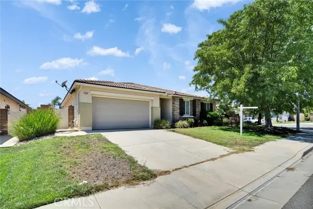 31899 Frontier Manor Street, Menifee, CA 92584 - Image #3