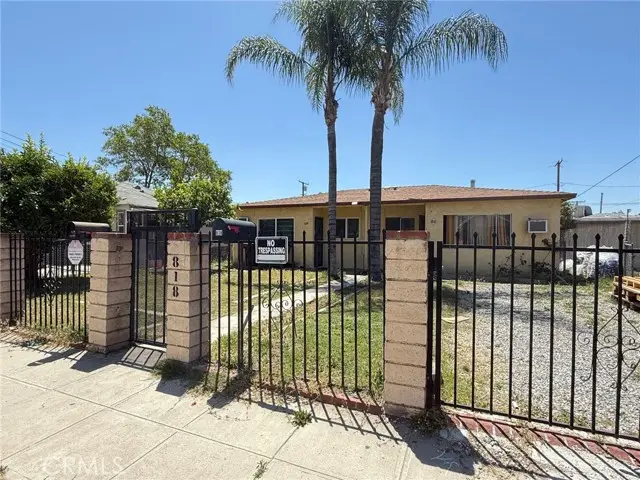 818 E C St, Colton, CA 92324 - Image #1