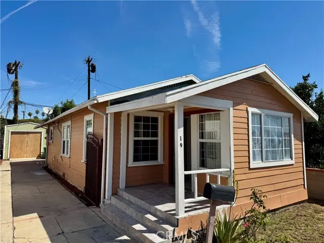 19 E Platt, Long Beach, CA 90805 - #1