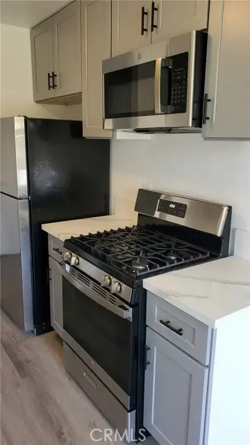 700 West La Veta Avenue #E4, Orange, CA 92868 - Image #2