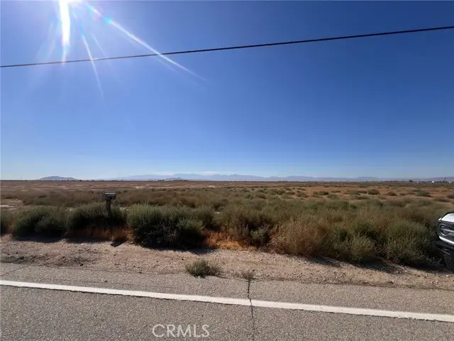 10541 East Avenue H, Lancaster, CA 93535 - Image #3