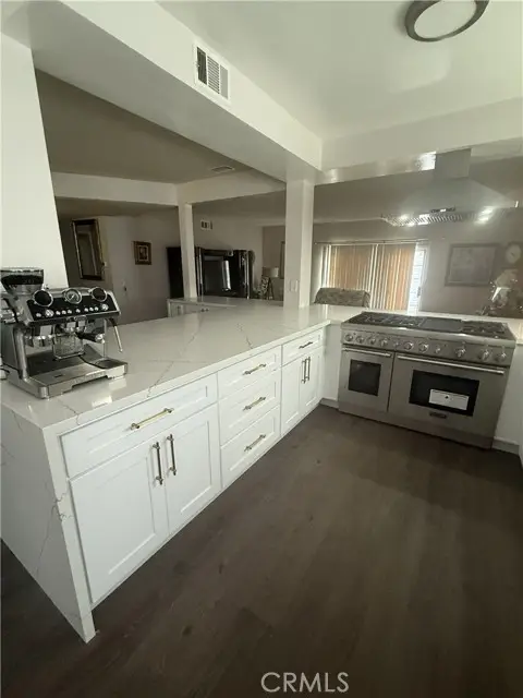 15935 Community Street, North Hills, CA 91343 - Image #2