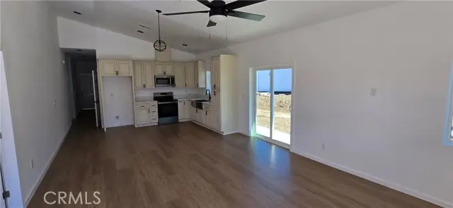 237 E Prospect Street, Lake Elsinore, CA 92530 - Image #3