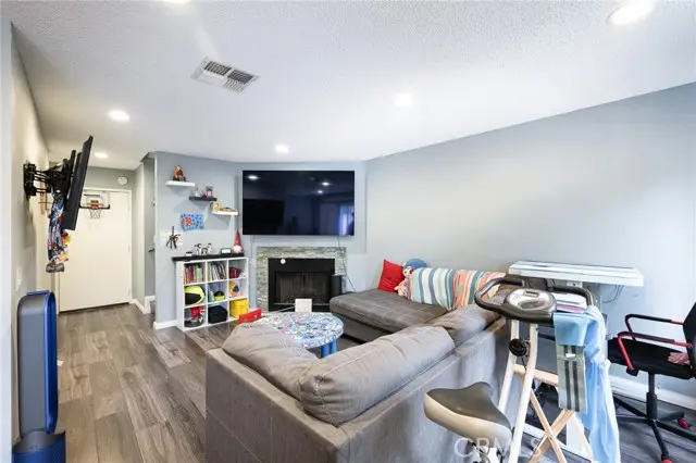 2127 Abrazo Drive, West Covina, CA 91791 - #3