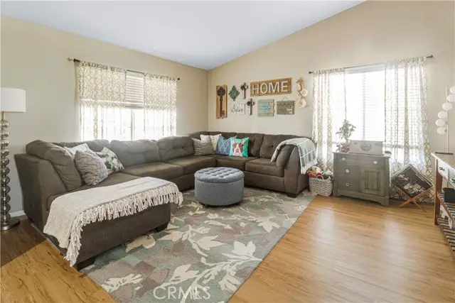 332 Del Flora, Oceanside, CA 92058 - Image #2