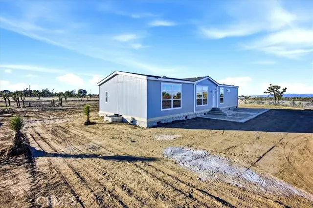 12076 Lager Road, Phelan, CA 92371 - #2
