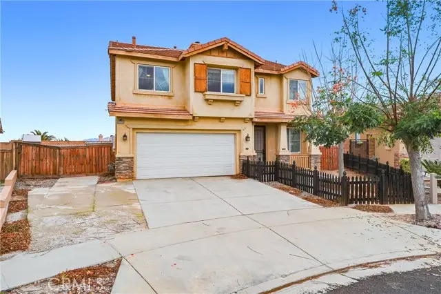 8923 Azalea Springs Road, Oak Hills, CA 92344 - Image #2