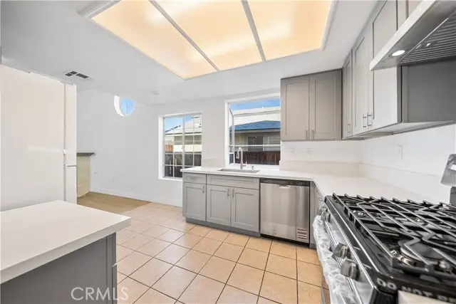 12466 Highgate, Victorville, CA 92395 - #2