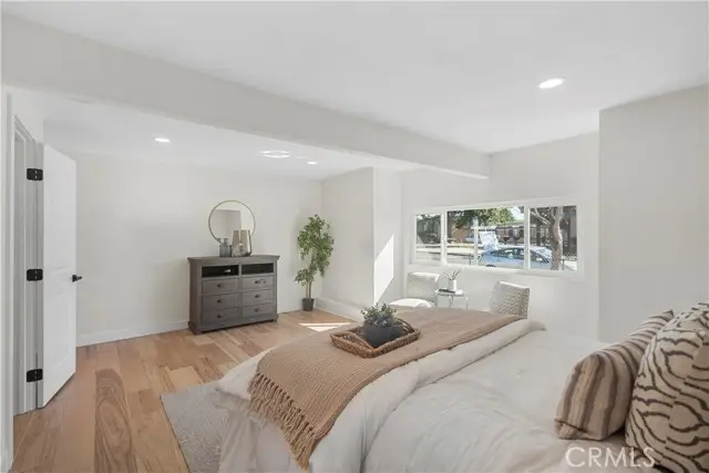 14519 Dyer, Sylmar, CA 91342 - Image #3