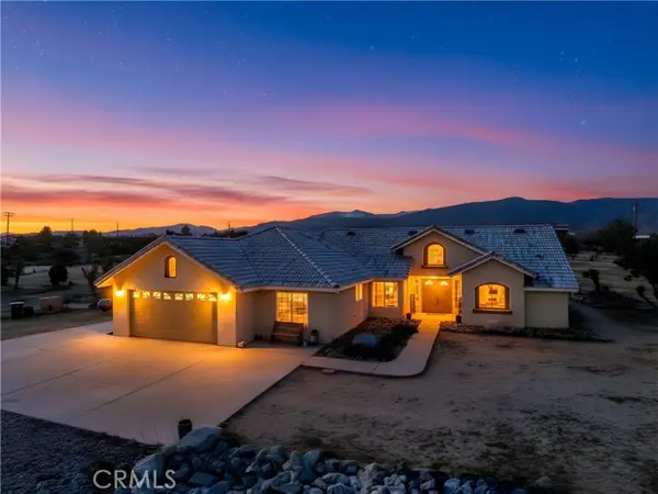 1825 Smoke Tree, Pinon Hills, CA 92372