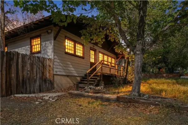 799 Mountain View, Wrightwood, CA 92397