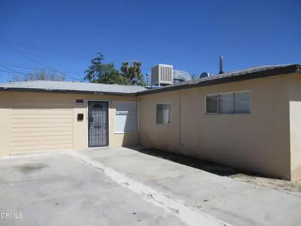 44104 Carolside Avenue, Lancaster, CA 93535
