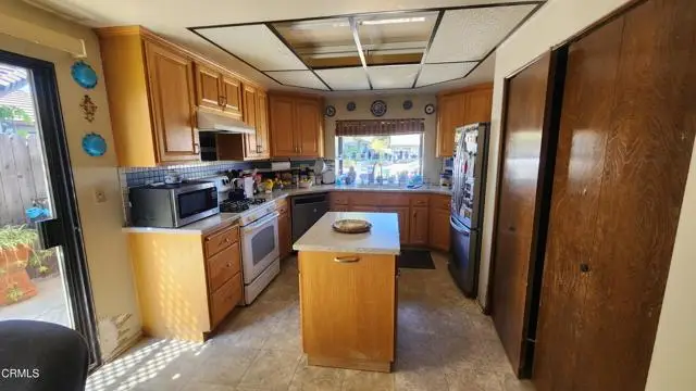 9050 Feather Street, San Buenaventura Ventura, CA 93004 - Image #3