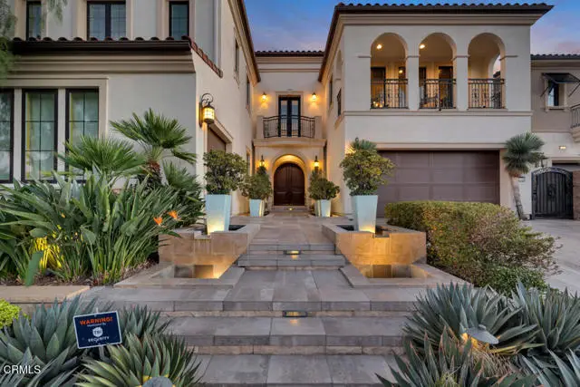 11735 N Manchester Way, Porter Ranch, CA 91326 - Image #2