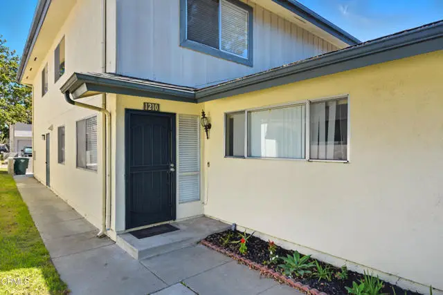 1210 Carlsbad Place, San Buenaventura Ventura, CA 93003 - Image #3