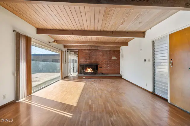 630 W Roderick Avenue, Oxnard, CA 93030 - Image #2