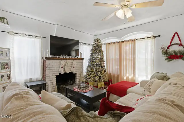 55 Barry Drive, San Buenaventura Ventura, CA 93001 - Image #3