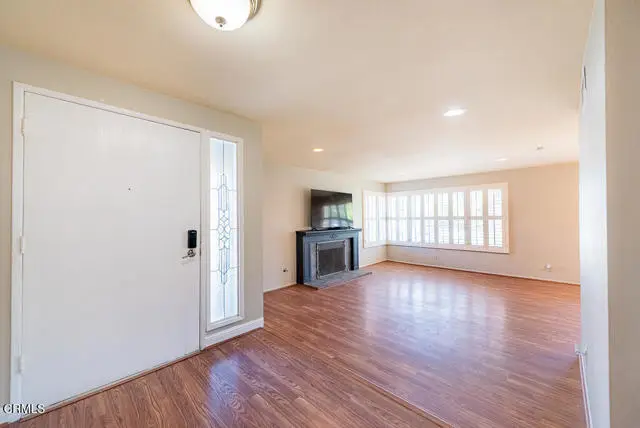 251 Asta Court, Thousand Oaks, CA 91320 - Image #3