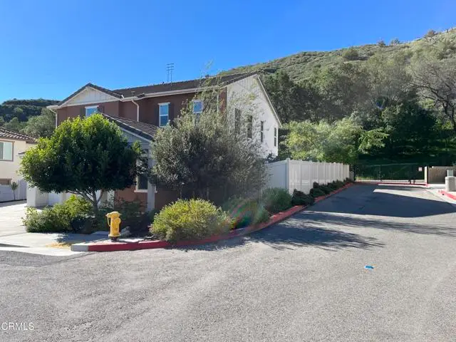 1248 Redbud Street, Santa Paula, CA 93060 - Image #2