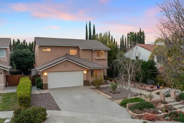 15137 Trail View Court, Los Angeles, CA 91342