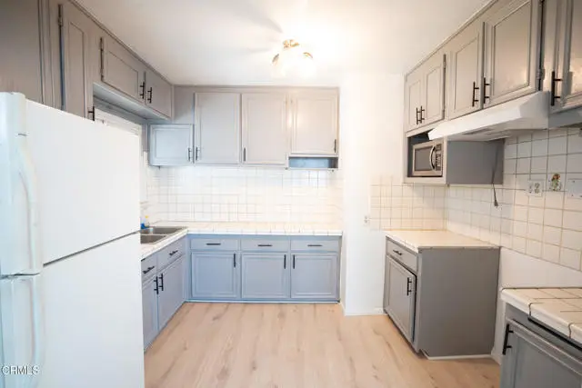 10542 Rainier Street, Sun Valley, CA 91352 - #2