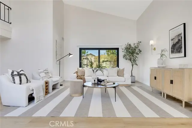 421 Larry Lane, Placentia, CA 92870 - Image #3