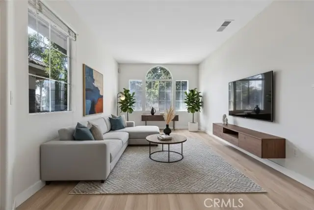 16850 Merion Lane, Fontana, CA 92336 - Image #2