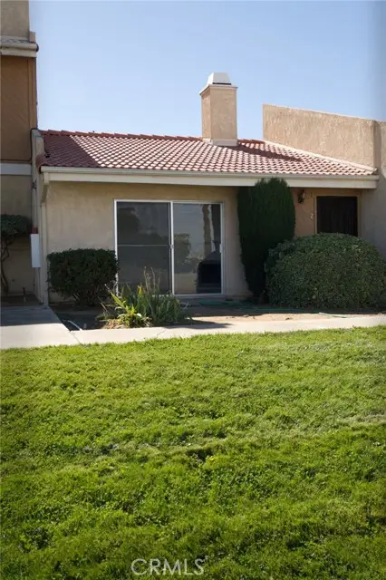 16465 Green Tree, Victorville, CA 92395