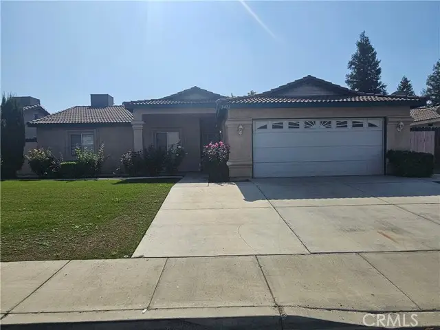 5411 Los Amigos Drive, Bakersfield, CA 93307 - #1