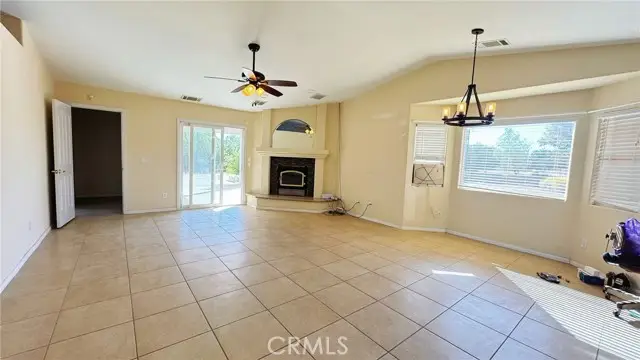 13075 Rodeo, Hesperia, CA 92344 - Image #2