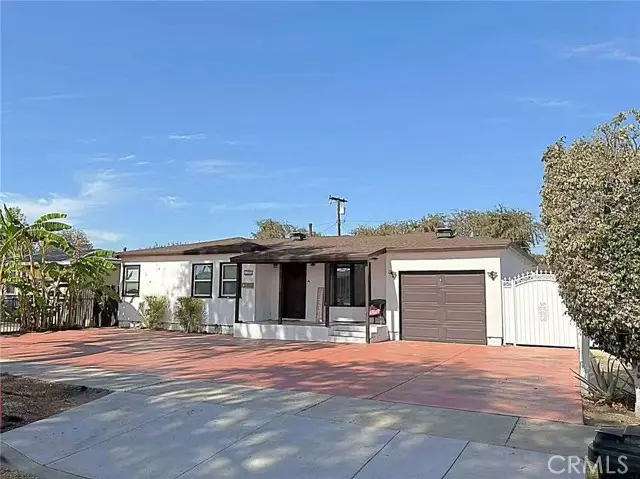 1105 E Walnut, Fullerton, CA 92831 - #1