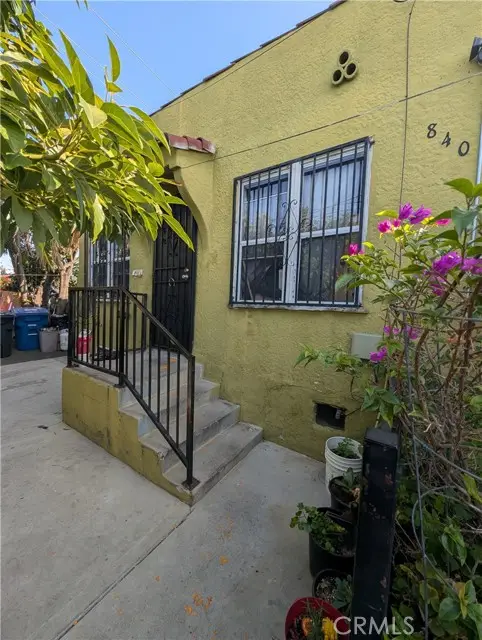 836 N Alma, City Terrace, CA 90063