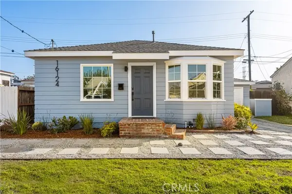 16124 S Hoover Street, Gardena, CA 90247