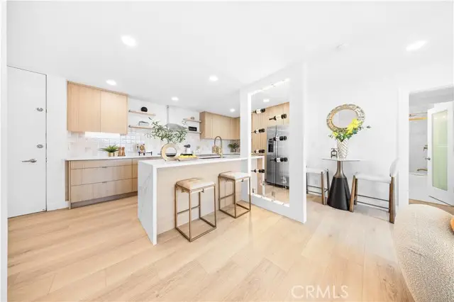 1550 N Laurel Avenue #203, Los Angeles, CA 90046 - Image #3