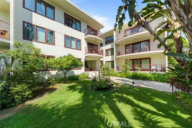 3407 Huxley Street #39, Los Angeles, CA 90027 - Image #3