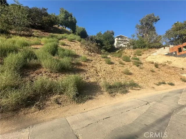 540 Rustic Dr, Los Angeles, CA 90065 - Image #2