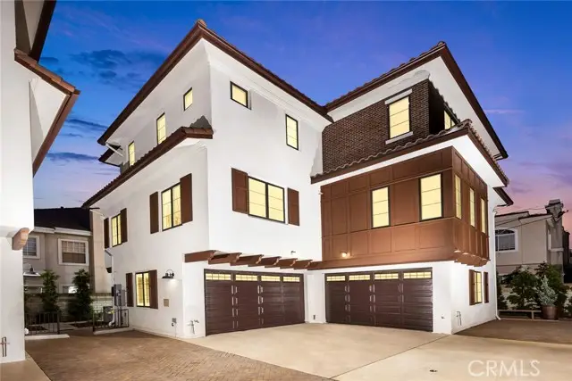 905 Sunset Boulevard #A, Arcadia, CA 91007 - #3