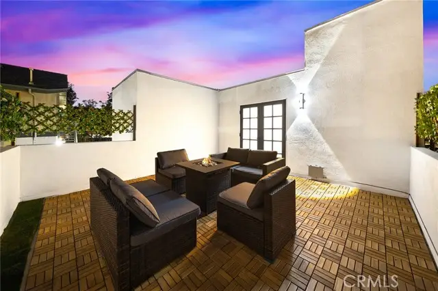 1081 Loma Avenue, Long Beach, CA 90804 - Image #3