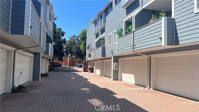 1830 Stoner Avenue #1, Los Angeles, CA 90025 - #2