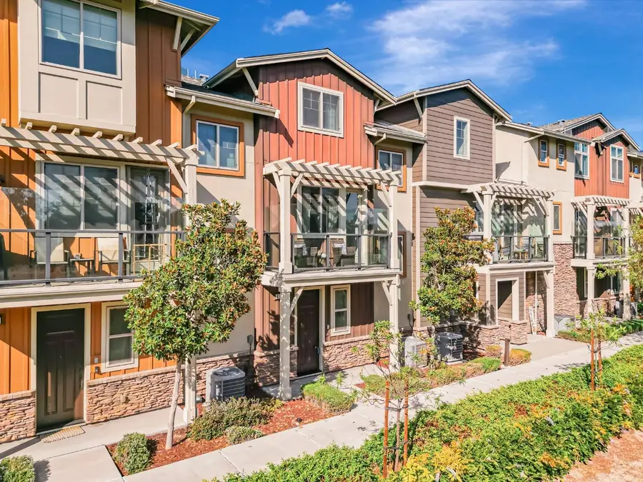 897 Tranquility Circle #12, Livermore, CA 94551 - Image #3