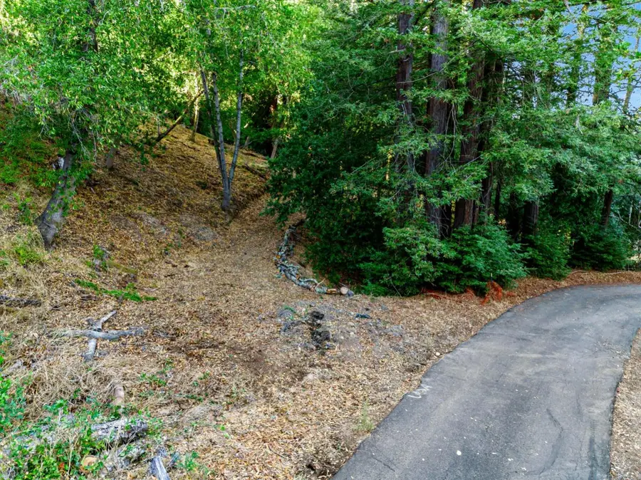 18 Montecito, Woodside, CA 94062 - Image #3