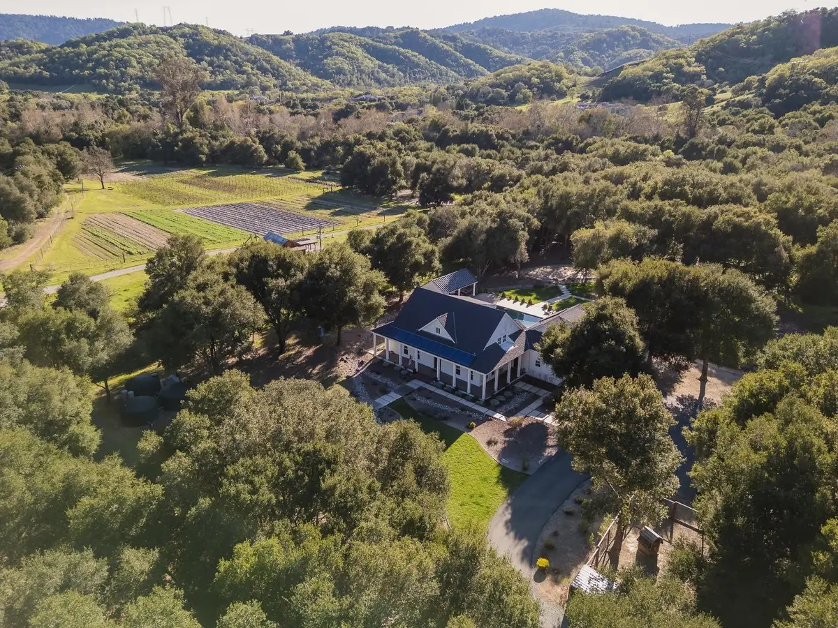 10555 Watsonville Road, Gilroy, CA 95020 - Image #1