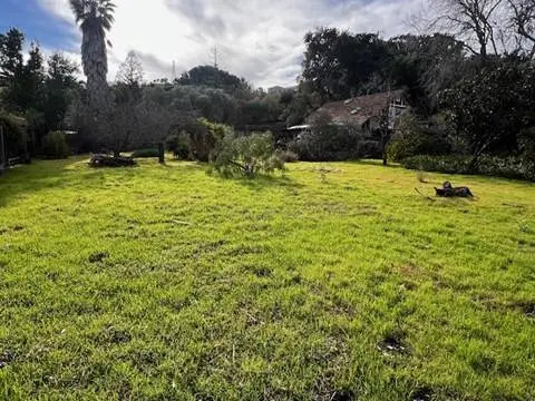 21710 Regnart, Cupertino, CA 95014